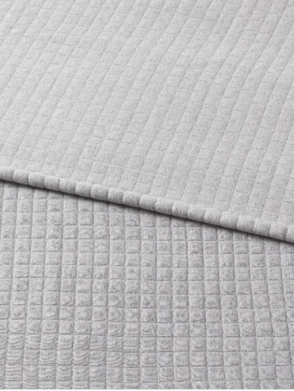 THRESHOLD NWT Full/Queen Jersey Quilt -Heather Gray